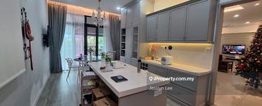 Corner cluster Semi D Renovated Tenderfield Eco Majestic 1