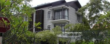 Semi-D house for Sale 1