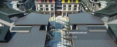 High-Demand Retail Space at Plaza Arkadia with Foot Traffic 1