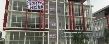 3.5 Sty Semi-D Factory For Rent 1