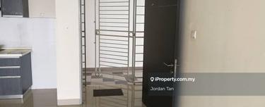 Koi Boulevard Condominium for Rent 1