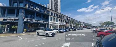 Nusa Jaya @Eco Botanic 3 storey shop tenanted Roi 4.5% 1