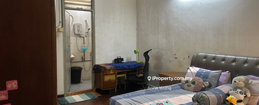 Masterbedroom for rent  1