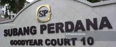 Well maintained unit at subang perdana goodyear court 10 apartment. 1