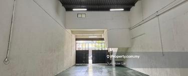 Kepong Taman Sri Ehsan 1.5 Storey Adjoining Link Factory for Rent 1