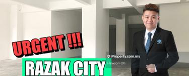 Corner Ground Razak City Shoplot for rent  1
