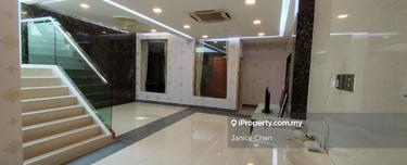 Sale-2 storey Bungalow with Modern ID at Bandar Kinrara 9, Puchong  1