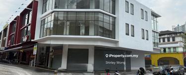 Desa etaling Business Center Corner Shop 1