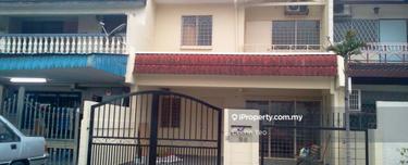 Pjs7 Sunway double storey house for Rent 1