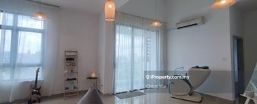 Nice Vyne Condominium for Sale 1