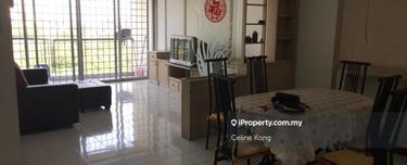 Great community, low density&nearby oug morning market & food merchant 1