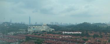 High Floor unit with Clear Palace View  1