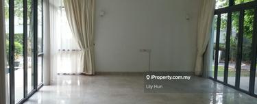 Bungalow With Private Pool for Sale 1