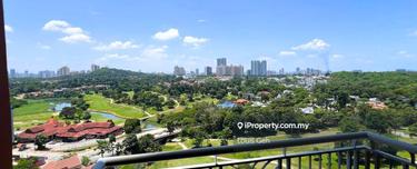High Ceiling & Golf Course View 1