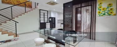 Semi-D House with spacious layout suitable for big family 1