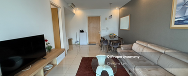 Fantastic KLCC view with Balcony, private lift, carpark included. 1