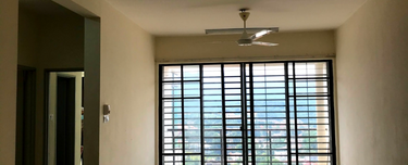 Walk to MRT 3 bedroom Condo  1