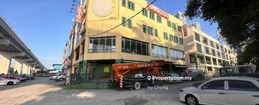 Kayu Ara Business Park 4 Storey Corner Shop Fronting Main Road 1