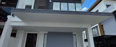 Jade Hill Semi D For Sales  1