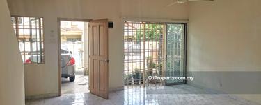 Freehold Gated & Guarded 1