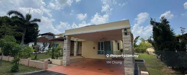 Gated & Guarded 1 Storey Bungalow House Taman Ozana Villas Ayer Keroh 1