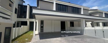 Gemala Residence @ Tropicanca Aman Lakevilla Brand New 1