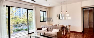 Picturesque Pool & Sea View in The at Tamarind For Sale 1