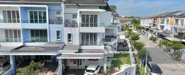 Corner Lot Facing Playground  Taman  Taming Indah Sungai Long 1
