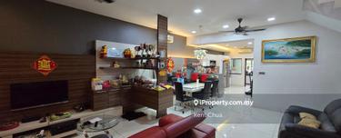 Well renovated and extended 2.5sty terrace 1
