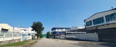Puchong Semi-D factory for Rent 1