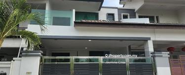 Fully Furnished 22x70  free hold Double Storey for sales 1