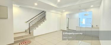 Link House For Sale at Bandar Rimbayu 1