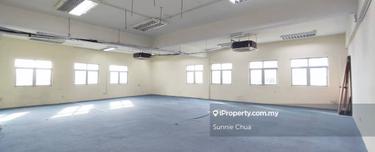 Corner Queens Avenue 1286sf near sunway velocity fraser business park 1