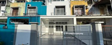 Beautiful and renovated unit for sale 1