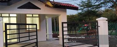 Corner lot 2 storey house in bandar pulai jaya for sale 1