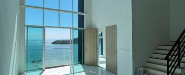 Duplex Full Seaview With 2 Private lift 3 carpark at Queensbay Area 1