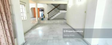 Sandy park, near park, 2storey, intermediate 1