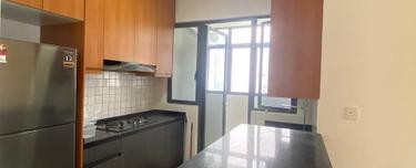 Fully furnished,4rooms,large layout,corner,2cp,available feb,3baths 1