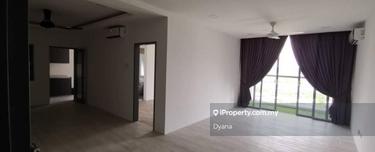 For Sale:3 Bedroom Partially Furnished Lakefront Residences, Cyberjaya 1