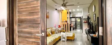 Renovated & furnished 1 sty terrace-la1800sf taman hutchings jelutong 1