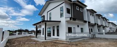Petra Jaya Depo Corner Perumahan Baru 1
