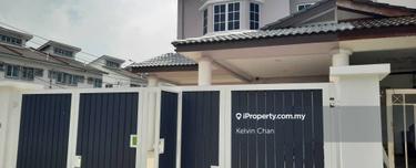 Dengkil Corner Lot with Big Land Area for Sale (Negotiable) 1