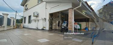 Well maintained corner lot for sale 1