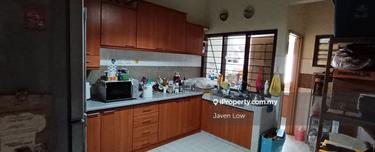 Renovated & well maintained unit  1