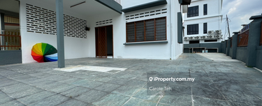 Double Storey Terrace Freehold flat Level unit for Sale  1