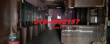 Terrace Shoplot in the heart of town for rent 1