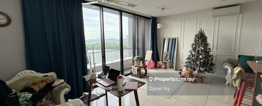 Dream City  Luxury Lakeside For Sale 1