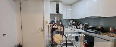 Pandora @ Tropicana Metropark - Mid Floor Unit c/w 1 Carpark for Sale 1