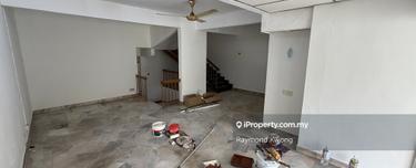 Freehold Open Facing 2 Storey House 1