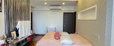 Just listed: 3 car parks, high floor,spacious layout, well kept   1